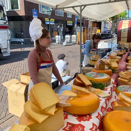 Queen Centre Alkmaar